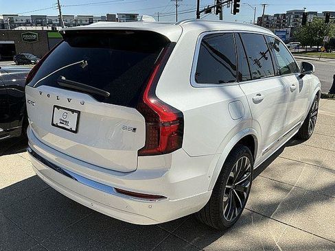 New 2026 Volvo XC90 B5 Plus w/ Protection Package AWD/4WD image 6