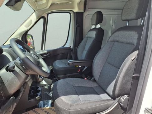New 2026 RAM ProMaster 2500 w/ Convenience Group FWD image 10