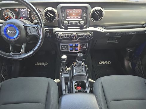 Used 2020 Jeep Wrangler Unlimited Sport S AWD/4WD image 14
