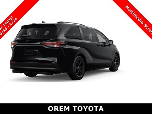 New 2026 Toyota Sienna XLE Woodland Edition AWD/4WD image 25