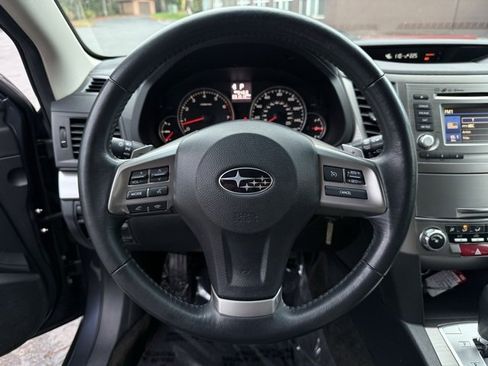 Used 2014 Subaru Outback 2.5i Premium image 14