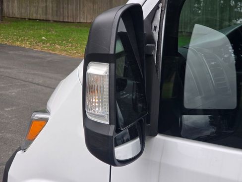 Used 2023 RAM ProMaster 2500 image 11