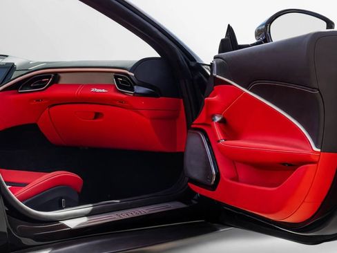 Certified 2024 Ferrari Roma Spider RWD image 47
