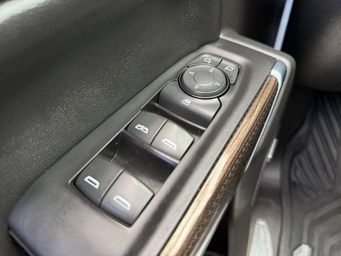 Used 2021 Chevrolet Silverado 1500 RST AWD/4WD image 27