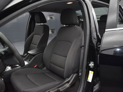 Used 2021 Chevrolet Malibu LS image 22