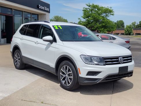 Used 2021 Volkswagen Tiguan S AWD/4WD image 12