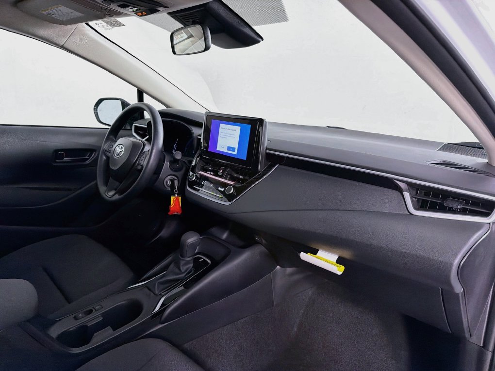 New 2027 Toyota Corolla LE FWD image 31