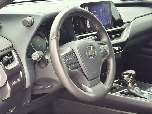 Used 2023 Lexus UX 250h FWD w/ Accessory Package (Z2) image 9