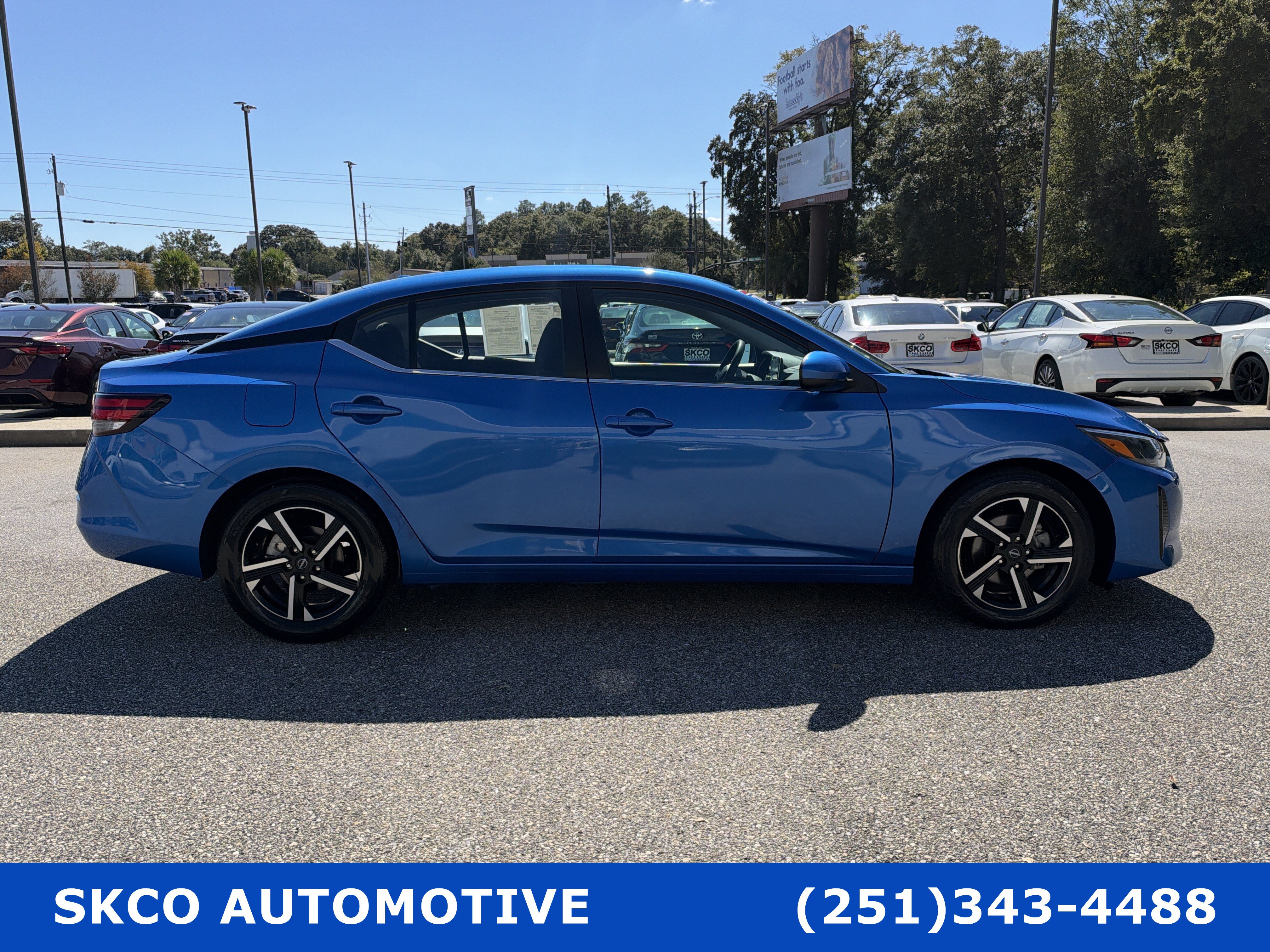 Used 2024 Nissan Sentra SV FWD image 6