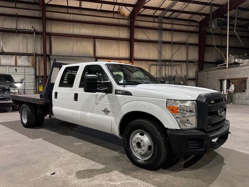 Used 2016 Ford F350 XL RWD image 2