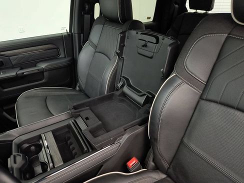 Used 2026 RAM 3500 Limited AWD/4WD image 30