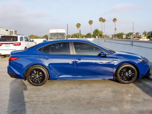 Used 2026 Toyota Camry SE w/ Convenience Package FWD image 13