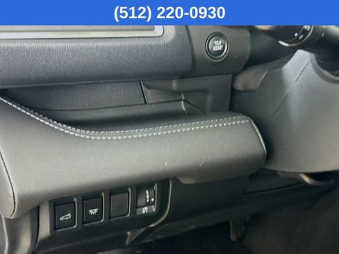 Used 2026 Subaru Ascent Limited AWD/4WD image 11