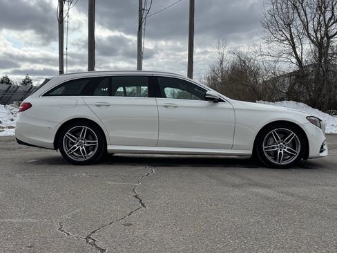 Used 2019 Mercedes-Benz E 450 4MATIC Wagon image 6