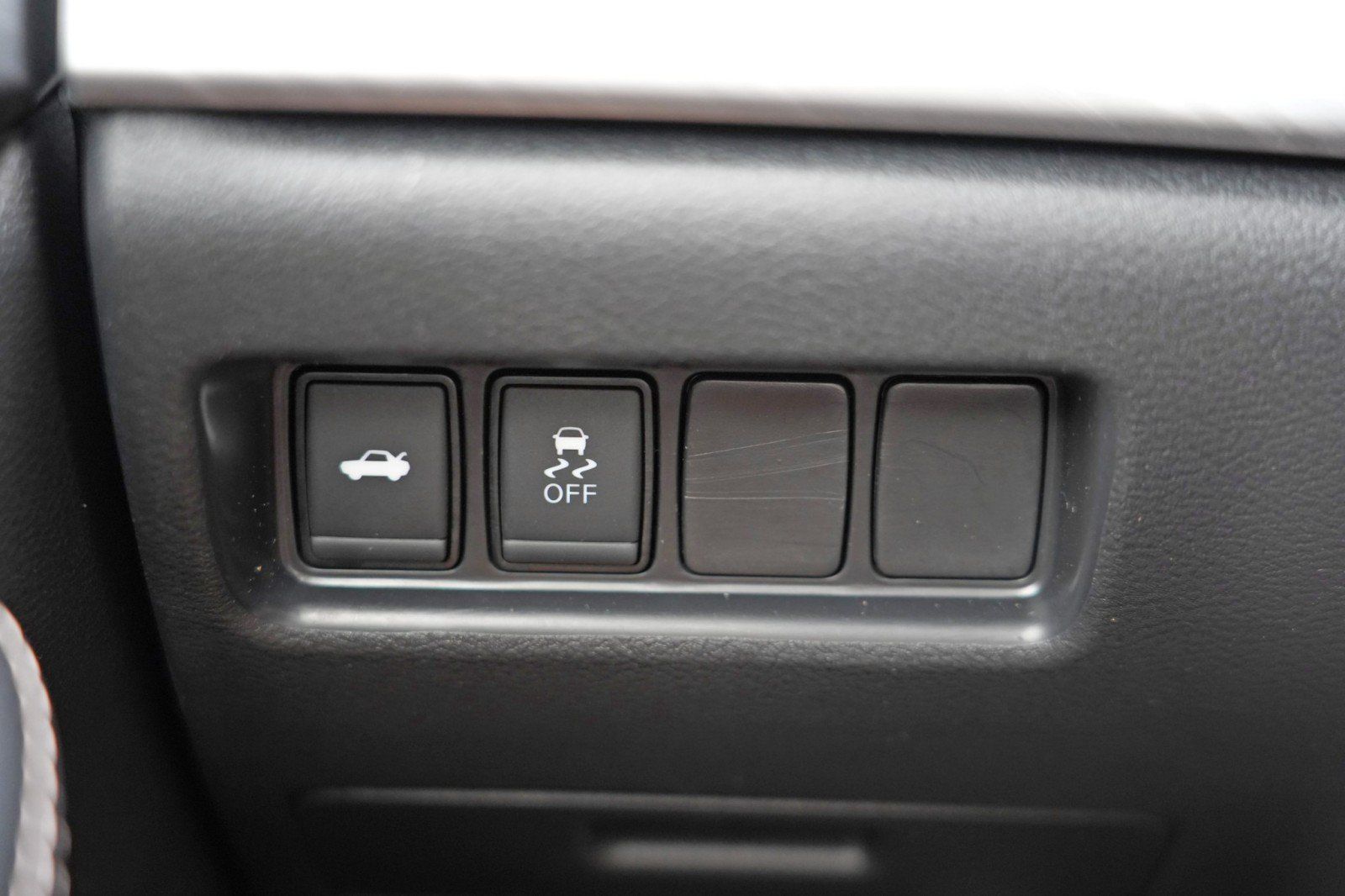 Used 2017 Nissan Maxima 3.5 SV FWD image 16