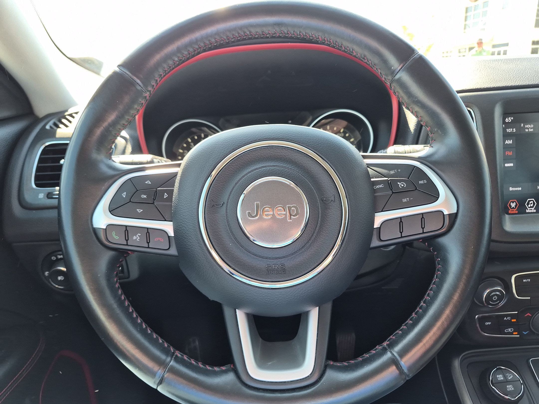 Used 2018 Jeep Compass Trailhawk AWD/4WD image 16