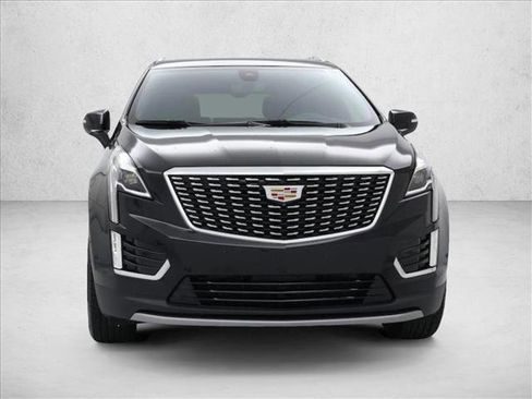 Used 2024 Cadillac XT5 Premium Luxury image 2