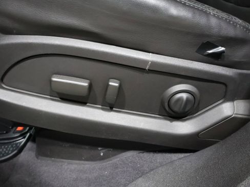 Used 2012 GMC Acadia SLT image 10