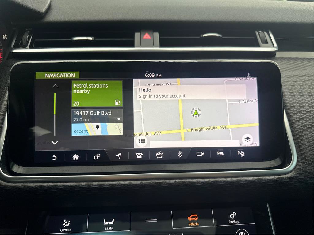 Used 2019 Land Rover Range Rover Velar R-Dynamic SE AWD/4WD image 21