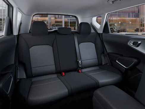New 2025 Kia Soul LX image 16
