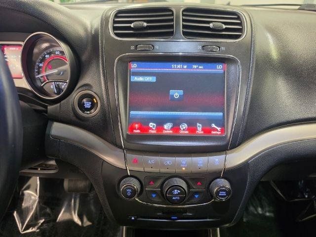 Used 2018 Dodge Journey Crossroad FWD image 13