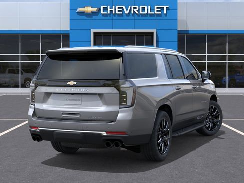New 2026 Chevrolet Suburban Premier w/ Sun And Tow Package AWD/4WD image 4