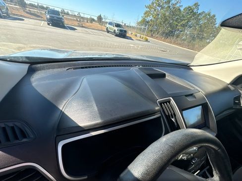 Used 2020 Ford Edge SEL w/ Convenience Package image 16