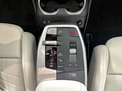 New 2026 BMW X1 xDrive28i w/ Convenience Package image 17