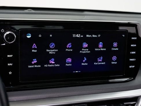 Used 2024 Kia K5 GT-Line image 17