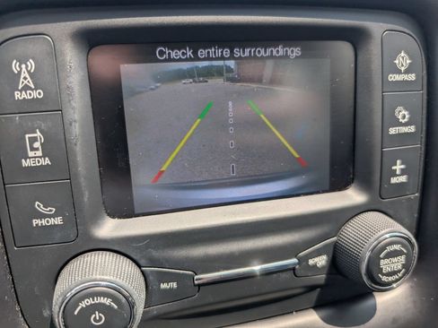 Used 2018 Jeep Compass Sport FWD image 14