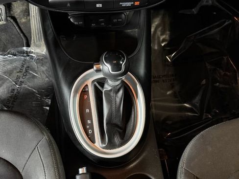 Used 2016 Kia Soul FWD image 14