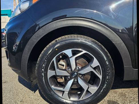 Used 2020 Kia Sportage LX AWD/4WD image 30