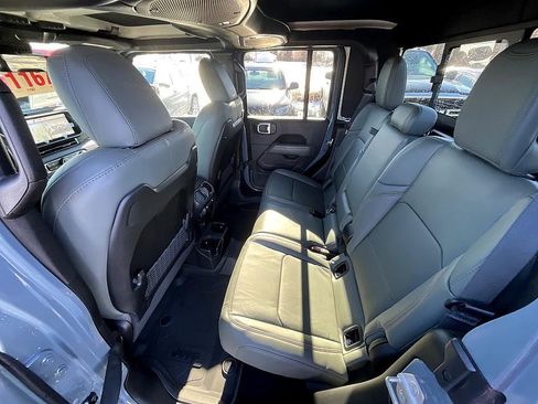 New 2026 Jeep Gladiator Mojave image 29