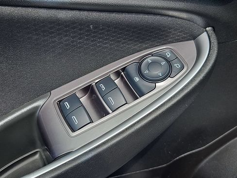 Used 2024 Chevrolet Malibu LT FWD image 11