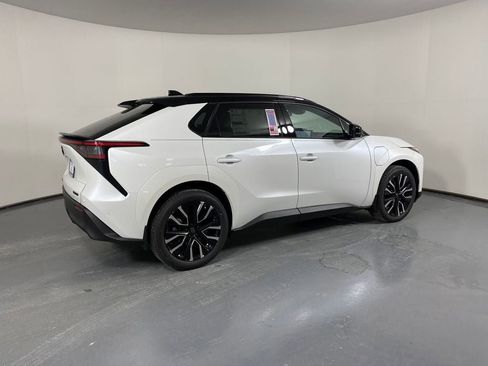 New 2026 Toyota bZ image 4