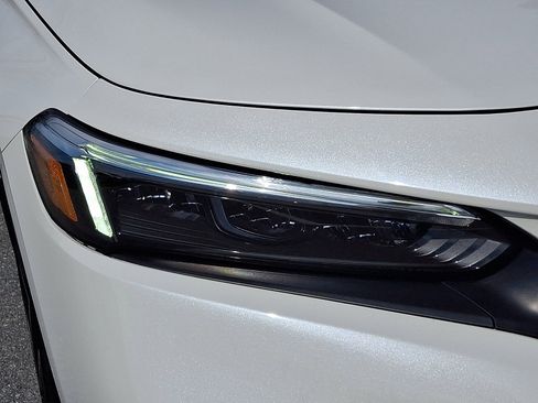 Certified 2024 Honda Civic Sport image 9