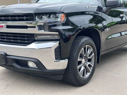 Used 2019 Chevrolet Silverado 1500 LT w/ Texas Edition image 7