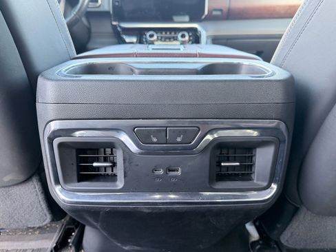 Used 2022 GMC Sierra 1500 Denali Ultimate AWD/4WD image 29