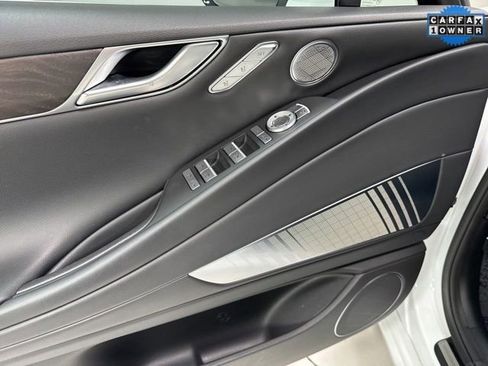 Used 2024 Genesis G80 image 9