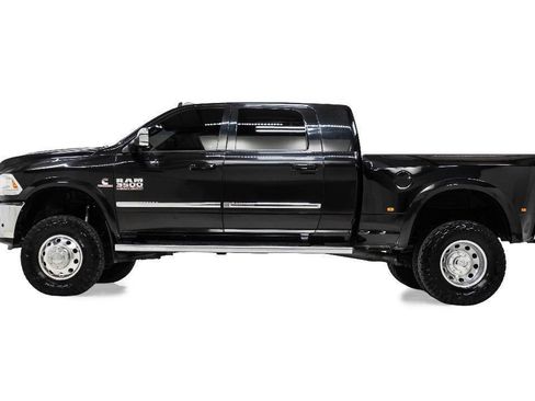 Used 2016 RAM 3500 Laramie AWD/4WD image 6