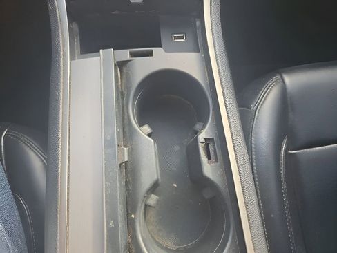 Used 2019 Lincoln MKZ Premiere image 19