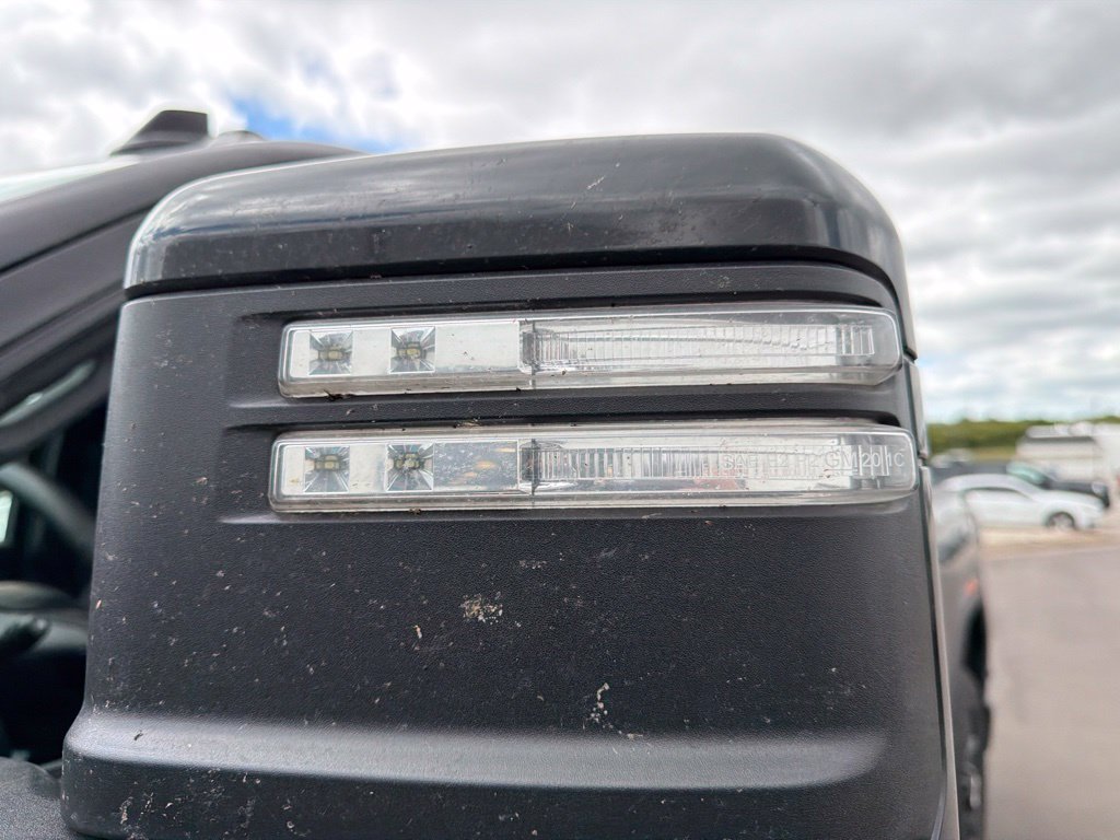 Used 2024 GMC Sierra 2500 AT4 w/ AT4 Premium Plus Package AWD/4WD image 8
