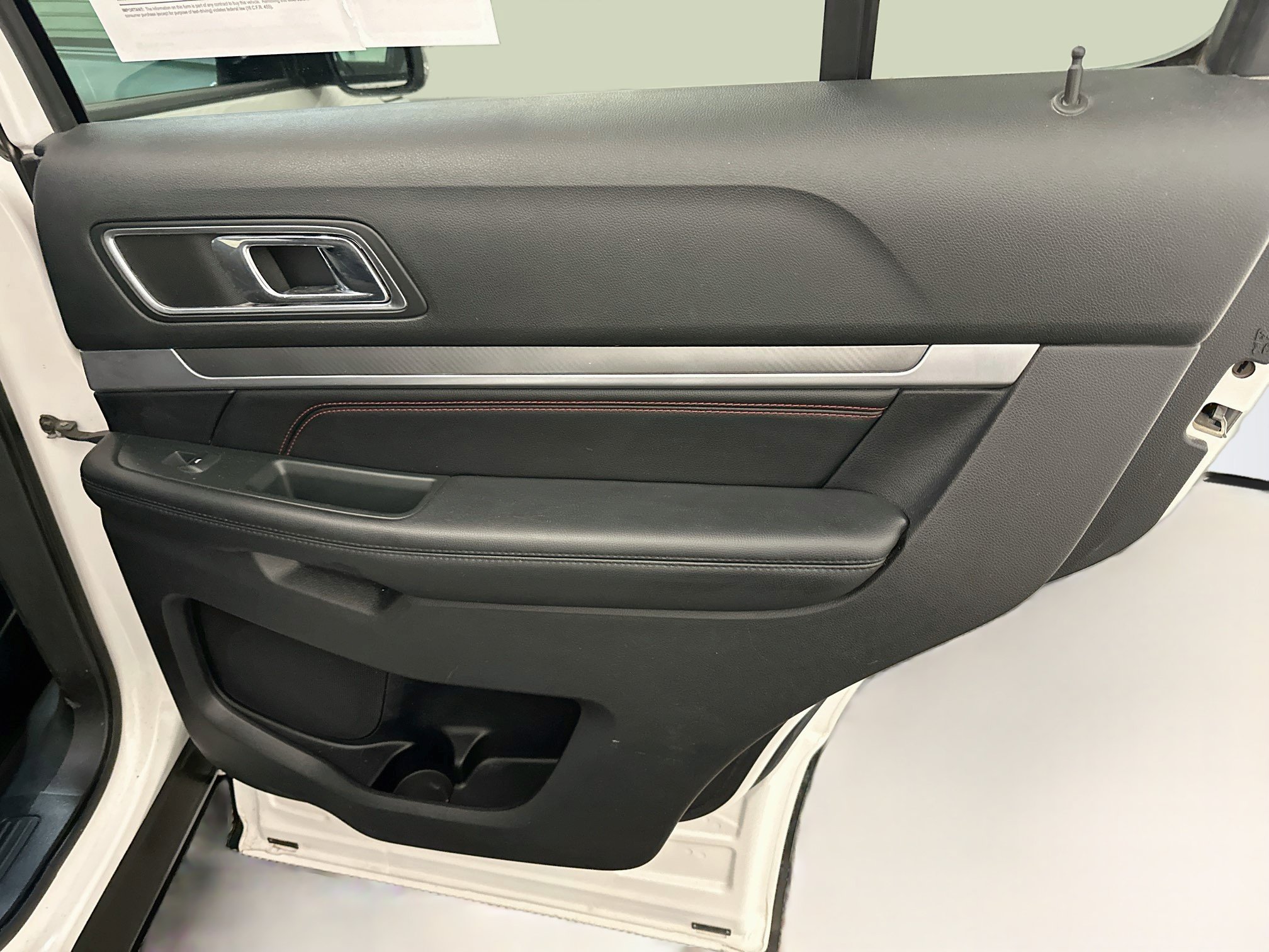 Used 2019 Ford Explorer Sport w/ Equipment Group 401A AWD/4WD image 34