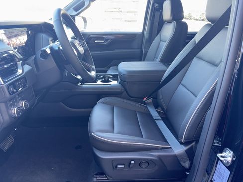 New 2026 GMC Yukon XL Elevation w/ LPO, Floor Liner Package image 11