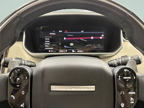 Used 2018 Land Rover Range Rover Sport Supercharged AWD/4WD image 36