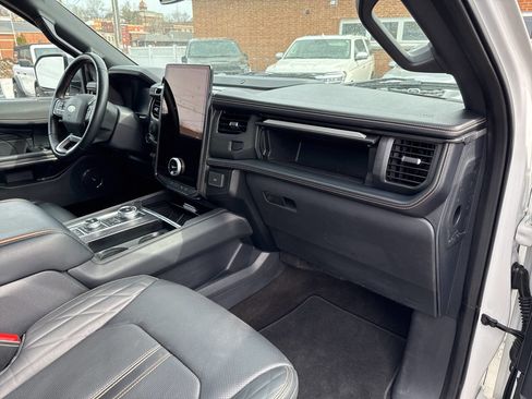 Certified 2023 Ford Expedition Max Platinum AWD/4WD image 26