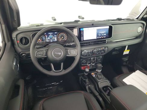 New 2026 Jeep Wrangler Unlimited Rubicon AWD/4WD image 14