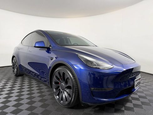 Used 2022 Tesla Model Y Performance AWD/4WD image 6