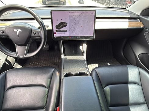 Used 2019 Tesla Model 3 Mid Range RWD image 26