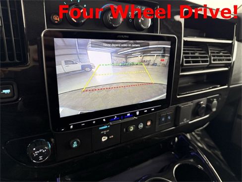 New 2024 Chevrolet Express 2500 Extended image 28